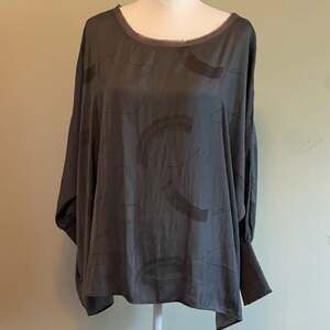 Charcoal Minimalist, Oversized Boxy Top Sz. S-M, Abstract Art to Wear